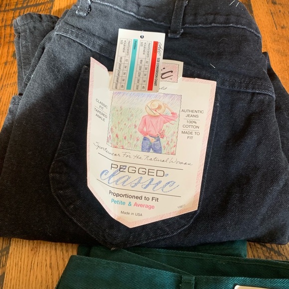 Chic Vintage mom jeans 80’s classic fit tapered ankle
Authentic new old stock - Picture 16 of 16